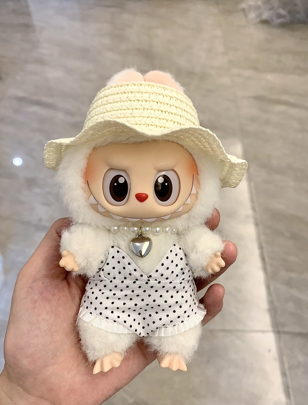3-Piece Summer Beach Set for 17cm/6.69inch Labubu Dolls (White/Yellow/Red/Green, Doll Not Included) – Swimsuit, Necklace & Hat