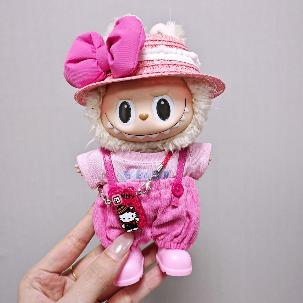 5-Piece Magenta Pink Outfit Set for 17cm Labubu – Hat, Top, Pants, Shoes & Bag (Doll Not Included)