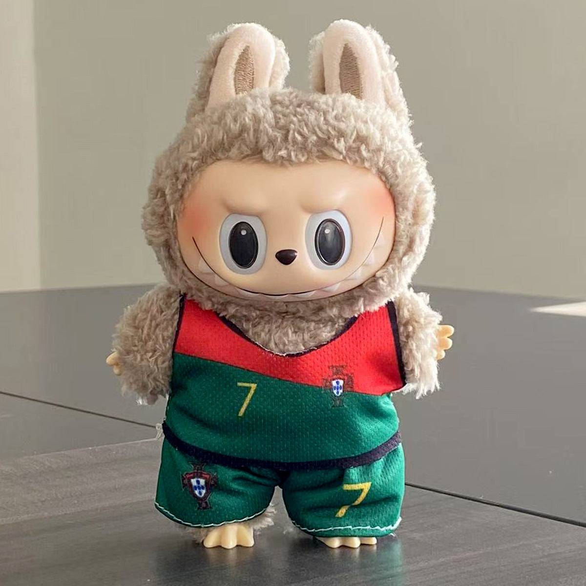 2-Piece Portugal No.7 Soccer Doll Outfit Set – Red & Green Jersey and Shorts for 17cm Dolls (Doll Not Included)