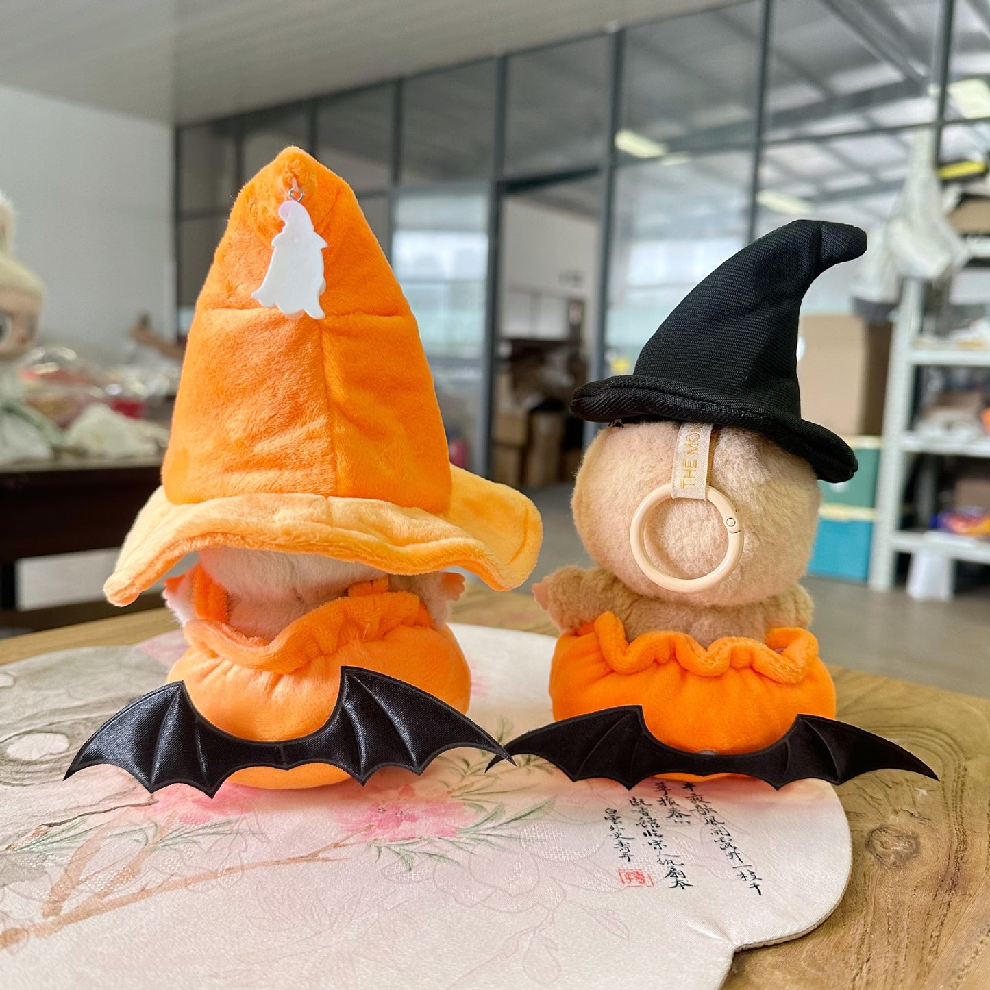 2-Piece Halloween Pumpkin Outfit Set for 17cm/6.69inch Dolls β Includes Witch Hat & Pumpkin Skirt β Doll Not Included