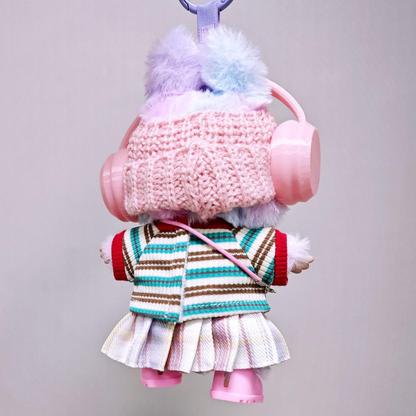 7-Piece Outfit Set for 17cm Labubu – Skirt, T-Shirt, Headphones, Hat, Glasses, Shoes & Bunny Charm (Doll Not Included)