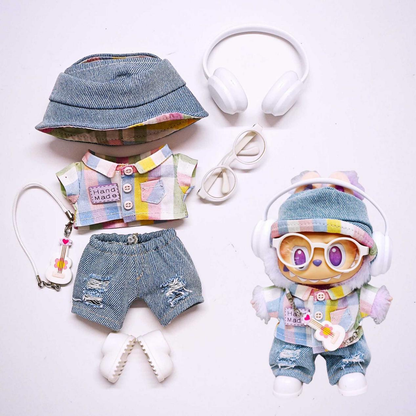 7-Piece Outfit Set for 17cm Labubu – Shirt, Hat, Denim Pants, Guitar Pendant, Shoes, Glasses & Headphones (Doll Not Included, 5 Colors Available)