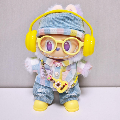 7-Piece Outfit Set for 17cm Labubu – Shirt, Hat, Denim Pants, Guitar Pendant, Shoes, Glasses & Headphones (Doll Not Included, 5 Colors Available)