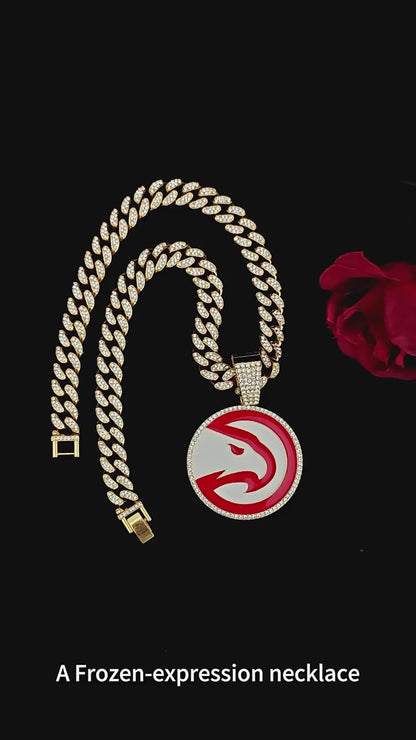 NBA アトランタ ホークス ダイヤモンドがいっぱい オイルが滴るイーグル バスケットボール 吊り下げネックレス ヒップホップ キューバチェーン